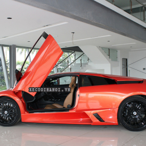 Cho thue sieu xe Lamborghini LP640 mau do