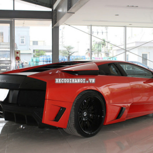 Cho thue sieu xe Lamborghini LP640 mau do