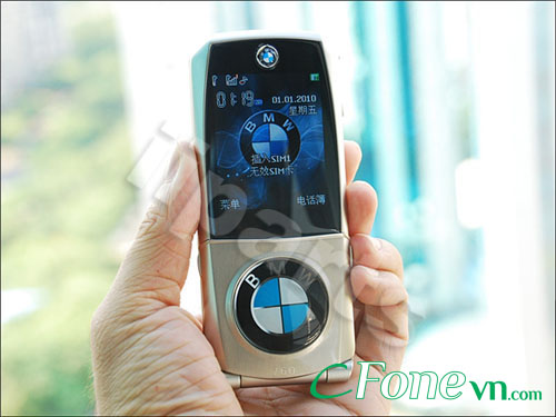 Dien thoai nap bat BMW 760 2 sim vo kim loai