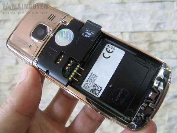 Nokia 6700 Gold Classic xach tay chinh hang