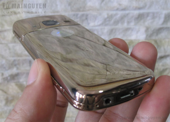 Nokia 6700 Gold Classic xach tay chinh hang