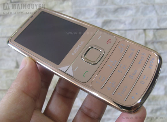 Nokia 6700 Gold Classic xach tay chinh hang