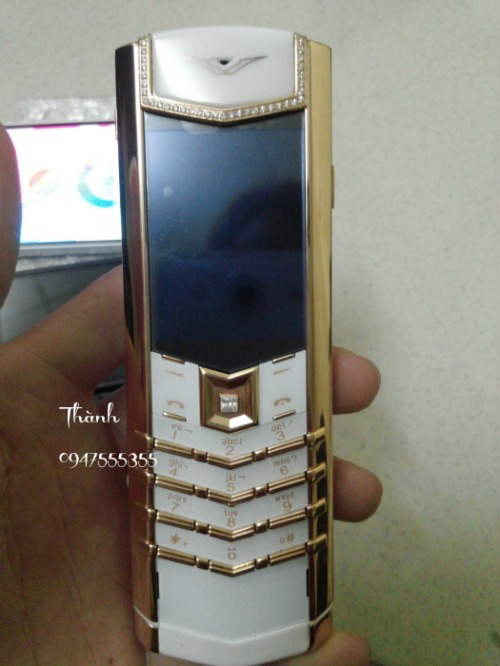 Vertu Signature S Pure White Red Gold