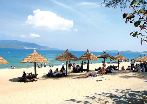 Gia ve may bay hang khong Vietjet bay Da Nang khuyen mai