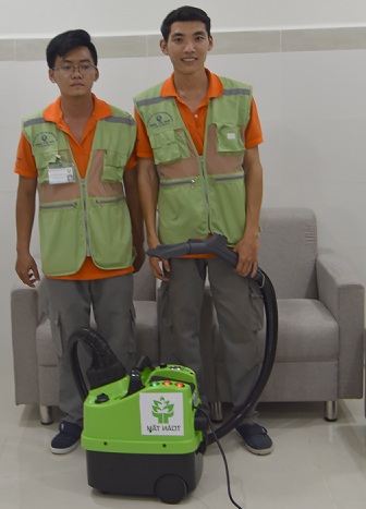 Tuyen dung nhan vien thi cong giat tham giat ghe sofa tai nha van phong