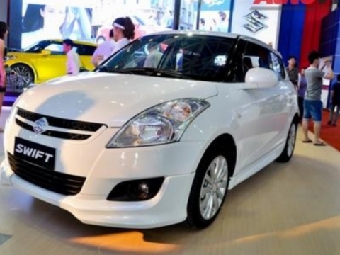 Suzuki Swift 2016 gia re tai Ha Noi